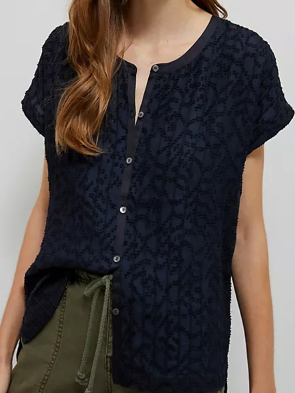 Tiny Anthropology Niemh Textured Buttondown Blouse Blue Size L
